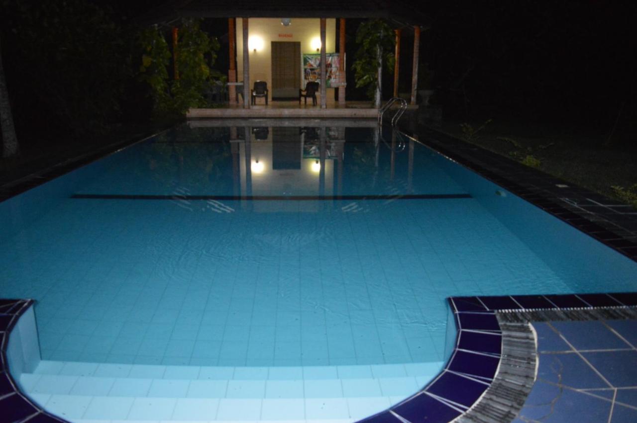 Zum Deutschen Bed & Breakfast Bentota Exterior photo